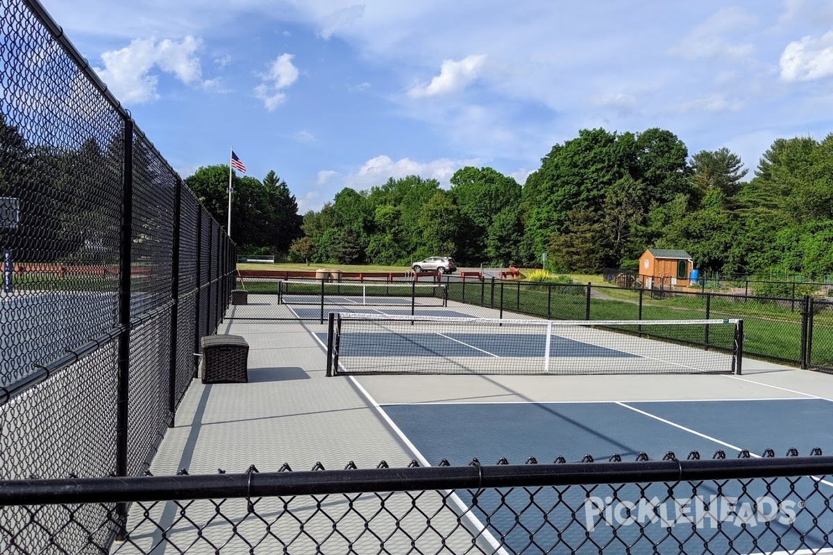 Photo of Pickleball at King Street Memorial Park